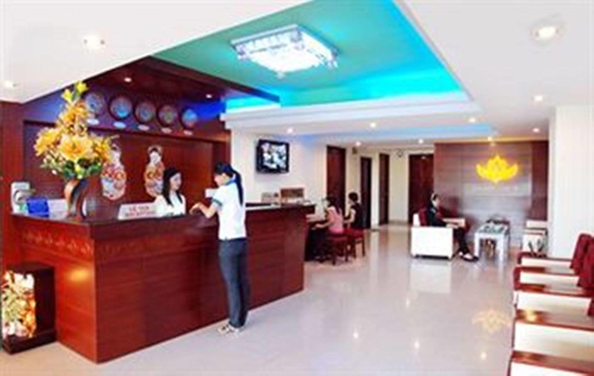 Khách sạn Golden Lotus Nha Trang Hotel Ngoại thất bức ảnh